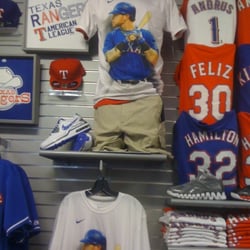Champs Sports