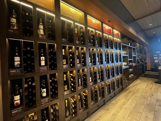 Cooper’s Hawk Winery & Restaurant by null