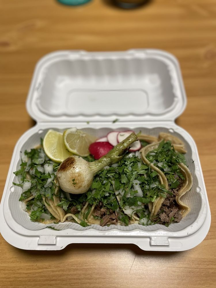 Food from Taqueria America