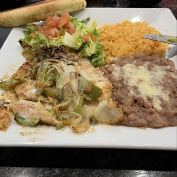 Chapo’s Tequila & Grill - Pollo a La Mexicana - Mexican Near Me - Loganville, Georgia Chapo’s Tequila & Grill - Pollo a La Mexicana - Mexican Near Me - Loganville, Georgia