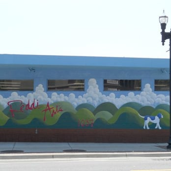 Reddi-Arts - From Company Website - Mural Artist: Yvonne Lazano - Art Supplies Near Me - Jacksonville, Florida