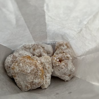 Lloyd's Donut Kitchen - Dozen cream puffs $8 Delicious - Donuts Near Me - Fremont, California Lloyd's Donut Kitchen - Dozen cream puffs $8 Delicious - Donuts Near Me - Fremont, California