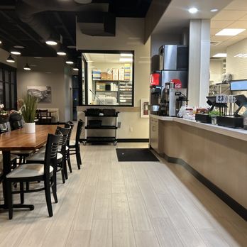 Marie Callendar’s - Dining room - Bakeries Near Me - Meridian, Idaho Marie Callendar’s - Dining room - Bakeries Near Me - Meridian, Idaho