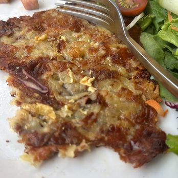 le makech - Cheese hash brown potato's - Lounges Near Me