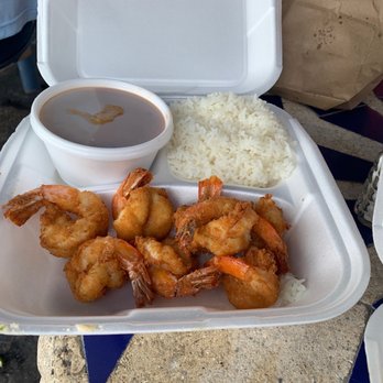 Plaza Seafood Market - Breaded fried shrimps with Dominican beans and rice. - Seafood Markets Near Me - Miami, Florida Plaza Seafood Market - Breaded fried shrimps with Dominican beans and rice. - Seafood Markets Near Me - Miami, Florida