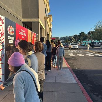 Trader Joe's - Long line waiting for the store opening - Grocery Near Me - San Francisco, California Trader Joe's - Long line waiting for the store opening - Grocery Near Me - San Francisco, California