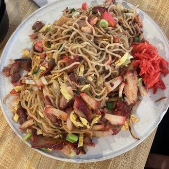 Ladybug Café - Fried saimin - Japanese Near Me - Gardena, California Ladybug Café - Fried saimin - Japanese Near Me - Gardena, California