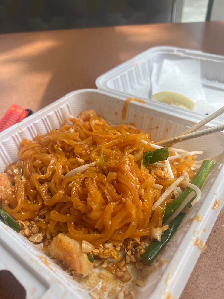 BLUE PEPPER ASIAN CUISINE Updated October 2024 71 Photos & 44