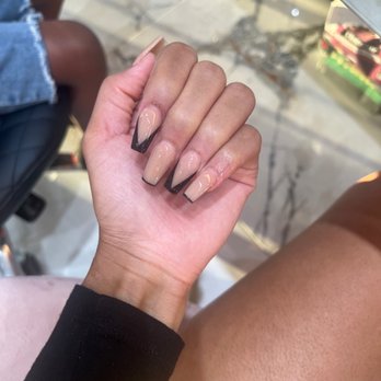 Blush Me Nail Bar - Nail Salons Near Me - Scottsdale, Arizona