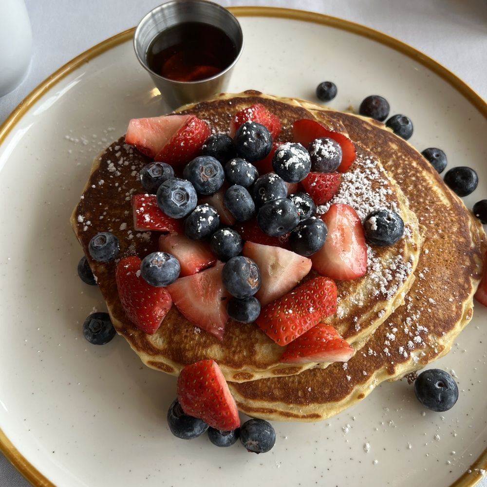Me & You - Pancakes and fruit - Breakfast & Brunch Near Me - Bethpage, New York Me & You - Pancakes and fruit - Breakfast & Brunch Near Me - Bethpage, New York