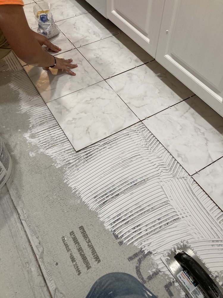 Slide of A&M Home Improvement