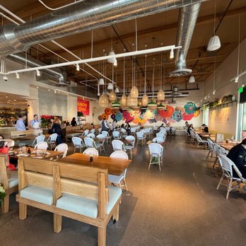 Flower Child - Indoor seating area - New American Near Me - Chandler, Arizona