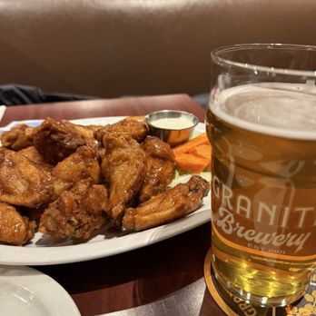 Granite Brewery & Restaurant - Hot & honey wings - Pubs Near Me - Toronto, Ontario Granite Brewery & Restaurant - Hot & honey wings - Pubs Near Me - Toronto, Ontario