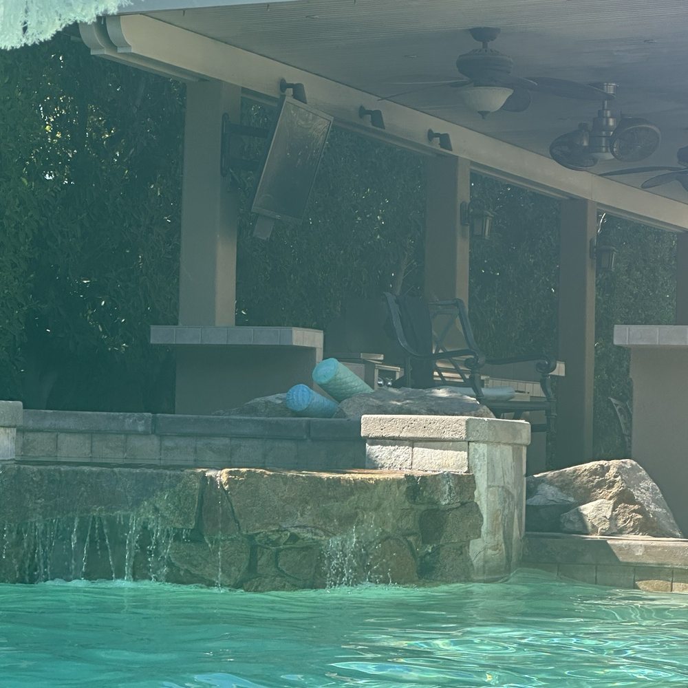 Vacanza Stays Vacation Rentals - The pool is so nice, the sallow water, is nice to just chill and relax. - Vacation Rentals Near Me - La Quinta, California