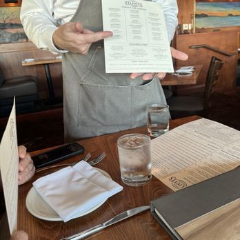 Elliott's Oyster House - Our waiter - Seafood Near Me - Seattle, Washington