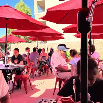 Millbrae Pancake House - Outside dining - American Near Me - Millbrae, California