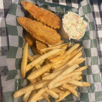 Mackinac Grille - Chicken tenders - Seafood Near Me - Saint Ignace, Michigan Mackinac Grille - Chicken tenders - Seafood Near Me - Saint Ignace, Michigan