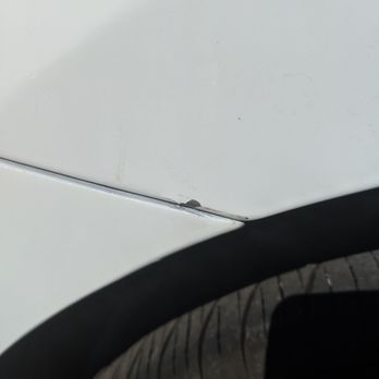 Picasso Auto Body - Close up, there was a tiny piece that was chipping - Body Shops Near Me - Riverside, California