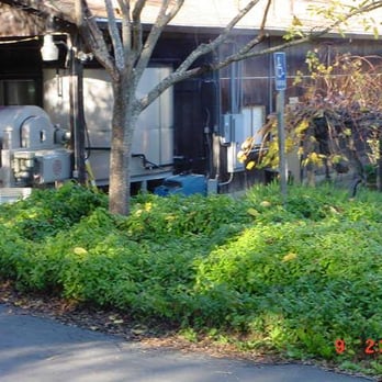 Husch Vineyards - Husch Production Bldg - Wineries Near Me - Philo, California