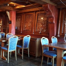 Moby Dick - Gelungenes Interieur in Form eines Schiffes unter Deck