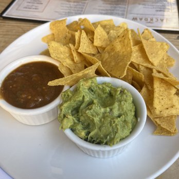 Jackdaw - Chips and Guacamole - Cocktail Bars Near Me - New York, New York