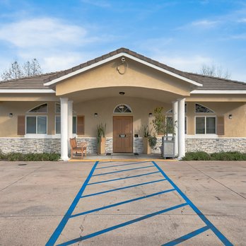 Sunlit Gardens - Sunlit Gardens Community Photos - Assisted Living Facilities Near Me - Alta Loma, California Sunlit Gardens - Sunlit Gardens Community Photos - Assisted Living Facilities Near Me - Alta Loma, California