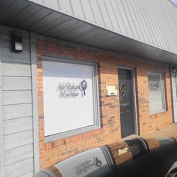 Tru Reflections Hair Studio