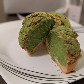 MCourse - Matcha cream puff - Patisserie/Cake Shop Near Me MCourse - Matcha cream puff - Patisserie/Cake Shop Near Me