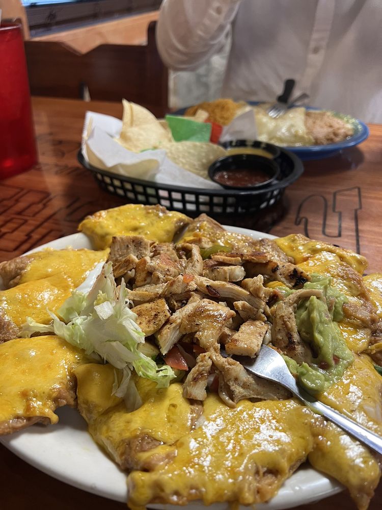 Rancheros Mexican Restaurant Logo