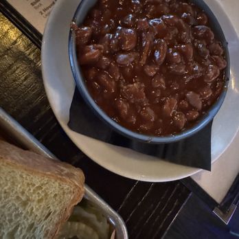 Nobel House - Breakfast & Brunch Near Me - Geneva, Illinois