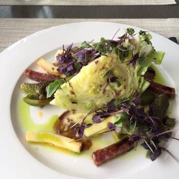 360 Restaurant - Canadian (New) Near Me - Toronto, Ontario