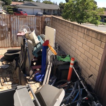 Silverfox Hauling Services - Before - Junk Removal & Hauling Near Me - Pomona, California Silverfox Hauling Services - Before - Junk Removal & Hauling Near Me - Pomona, California