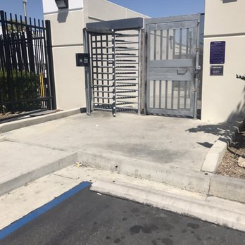 FedEx Ground - Couriers & Delivery Services Near Me - Carson, California FedEx Ground - Couriers & Delivery Services Near Me - Carson, California