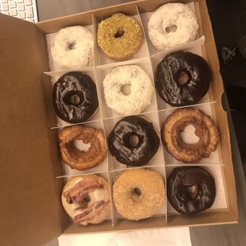 Do-Rite Donuts & Chicken - Donuts Near Me - Chicago, Illinois