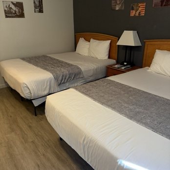 Deluxe Inn - Hotels Near Me - Seligman, Arizona Deluxe Inn - Hotels Near Me - Seligman, Arizona