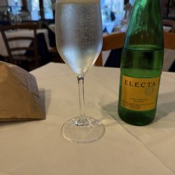 Osteria da Antonio - Prosecco, that was light, refreshing and full of flavor!!!!!!!
