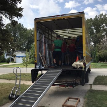 Ampol Moving - Getting the truck loaded. - Movers Near Me - Arlington Heights, Illinois Ampol Moving - Getting the truck loaded. - Movers Near Me - Arlington Heights, Illinois