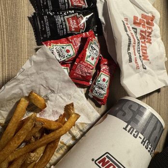 Penn Station East Coast Subs - American Near Me - Oregon, Ohio Penn Station East Coast Subs - American Near Me - Oregon, Ohio