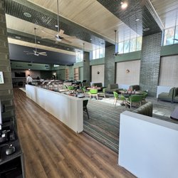 The Club at Weston Hills - New dining area