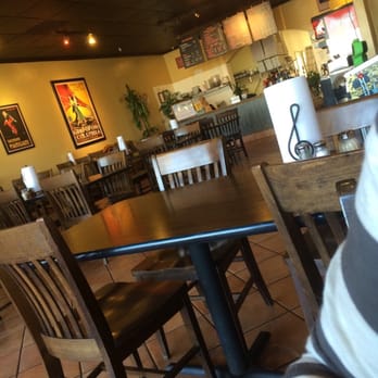 Gino's Pizza - The restaurant. - Pizza Near Me - Pismo Beach, California Gino's Pizza - The restaurant. - Pizza Near Me - Pismo Beach, California