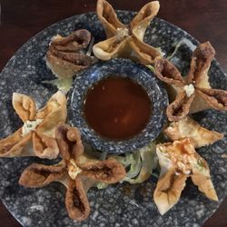Pho Sister - Crab Rangoon (6)