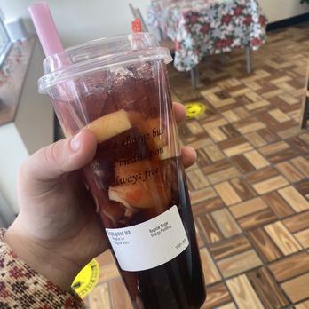 Blossom Juicy Bar - Grape green tea with boba and mango pudding - Bubble Tea Near Me - Kettering, Ohio Blossom Juicy Bar - Grape green tea with boba and mango pudding - Bubble Tea Near Me - Kettering, Ohio