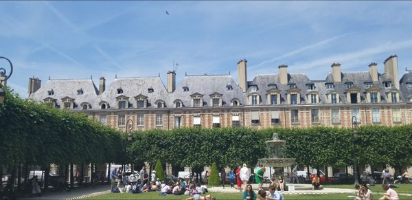 Place des Vosges by null