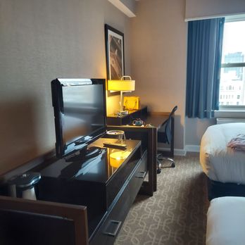 Hilton Milwaukee - The room was very clean - Hotels Near Me - Milwaukee, Wisconsin
