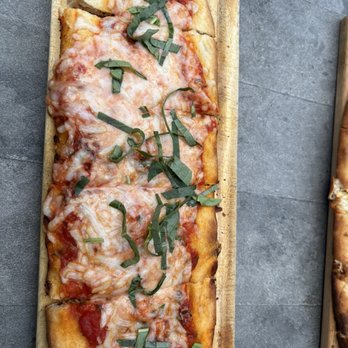 Elbow Room - Vegan-Rita Flatbread - Pizza Near Me - Los Angeles, California Elbow Room - Vegan-Rita Flatbread - Pizza Near Me - Los Angeles, California