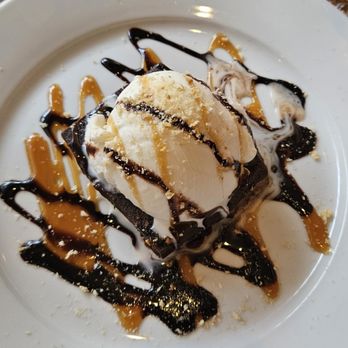 Copinette - Warm Brownie Sundae - French Near Me - New York, New York