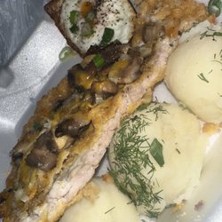 Nie polecam! $22.04 for this?! 3 tiny scoops of mashed potatoes, little fried egg and a undercooked pork chop.