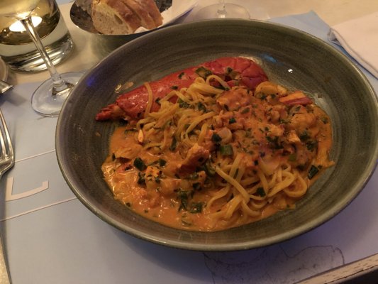 RISTORANTE LUCENTE by null