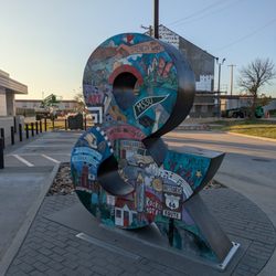 Ampersand Sculpture - Ampersand Sculpture, Joplin