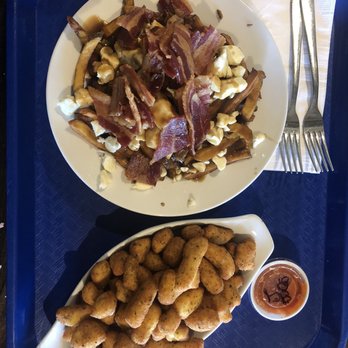 Fromagerie St-Albert - Cheese Shops Near Me - St-Albert, Ontario